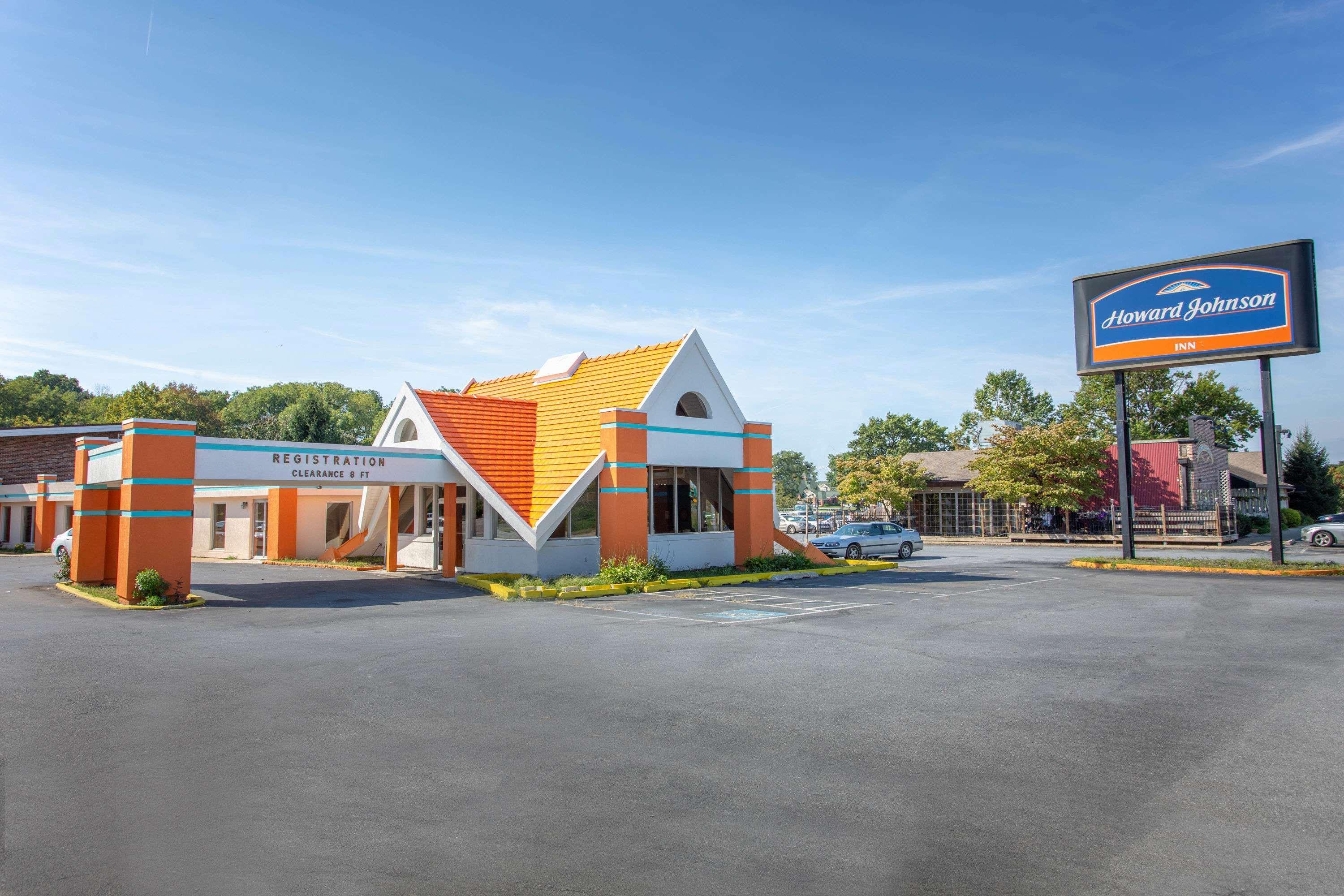 Howard Johnson By Wyndham Hotel 2*