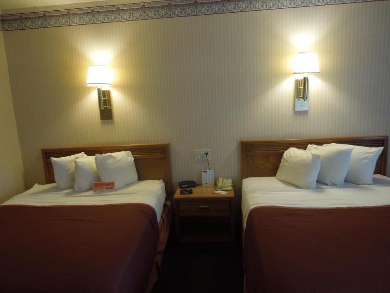 Howard Johnson By Wyndham Hotel 2*