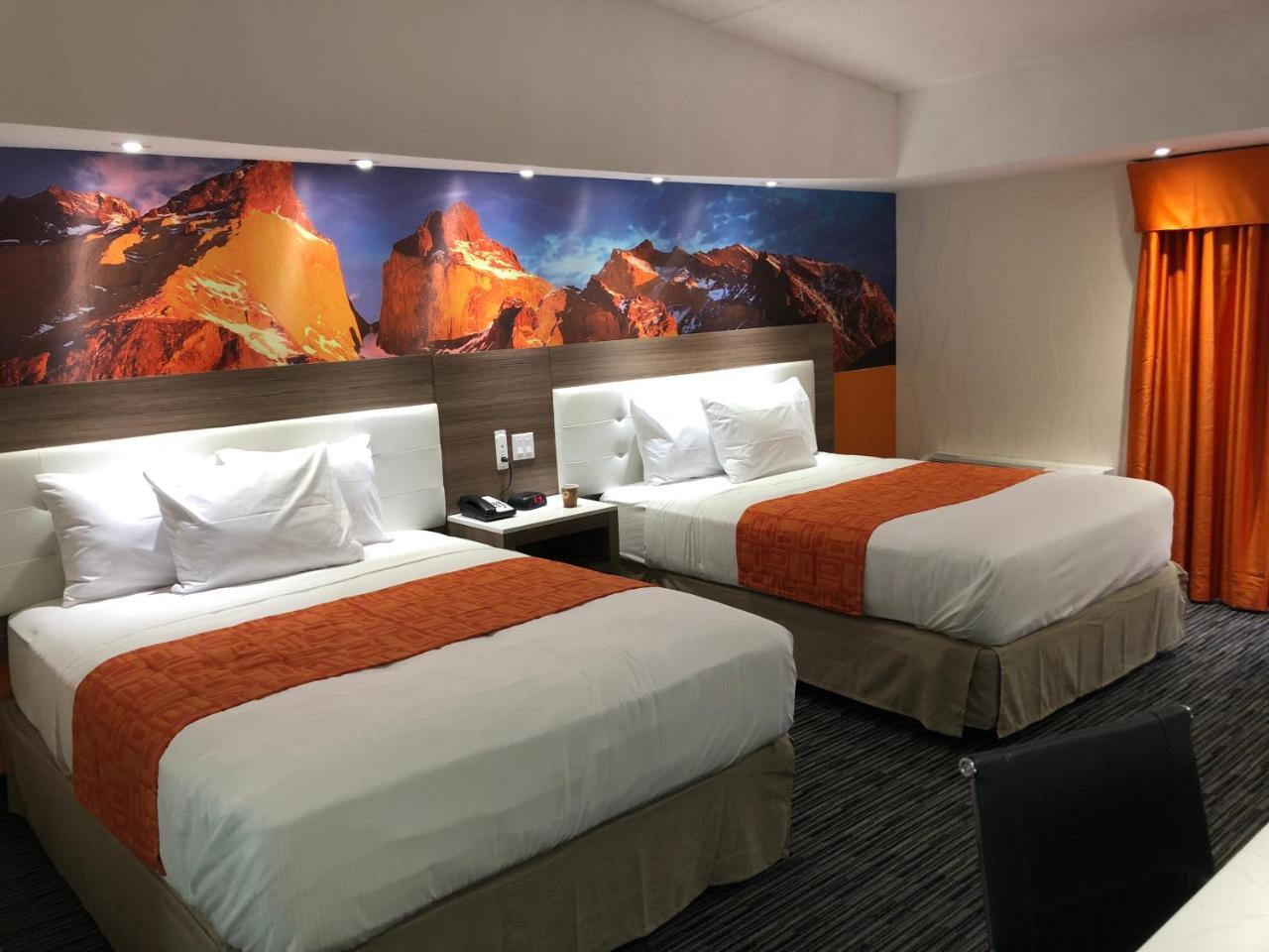 Howard Johnson By Wyndham Hotel